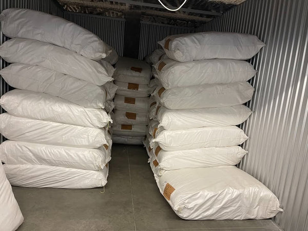 one bag Standard Hand Towel, 100% Cotton, 30x14, White, GSM400, 0.22lbs/100g (350 pcs/1 bag)